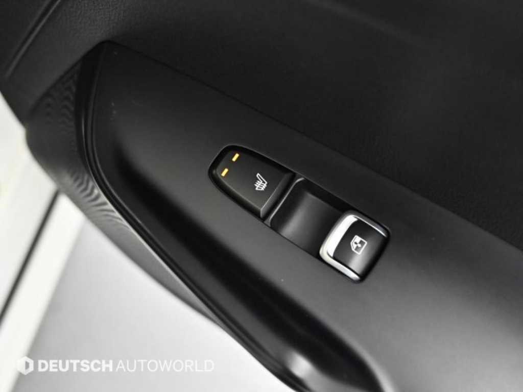 Kia K5 — photo 16
