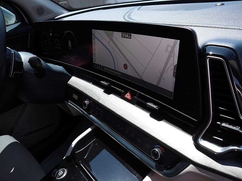 Kia Sportage — photo 11
