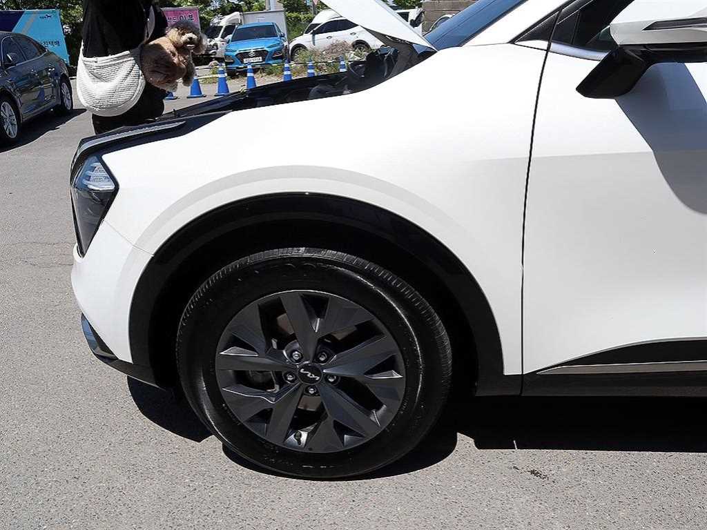 Kia Sportage — photo 18