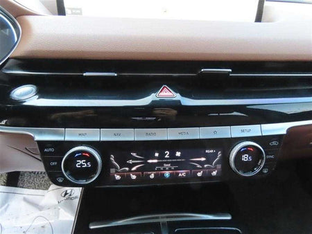 Genesis G80 — photo 13
