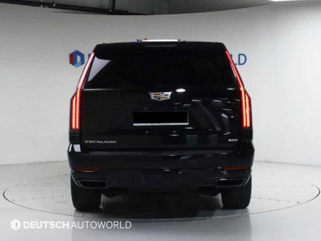 Cadillac Escalade — photo 04