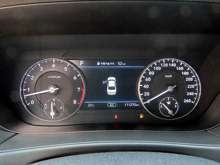 Genesis G90 — photo 09