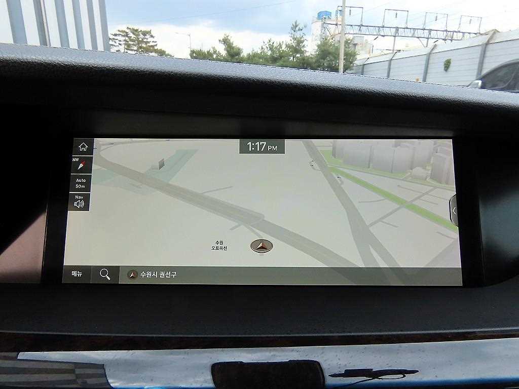 Genesis G90 — photo 14
