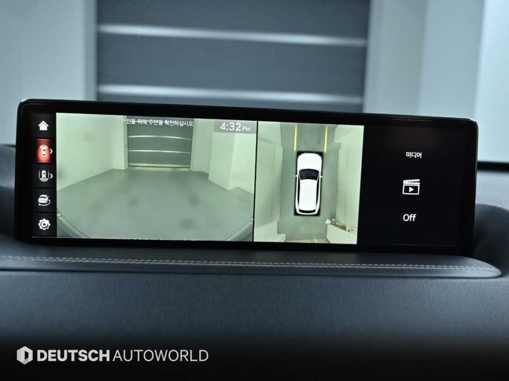Genesis GV80 — photo 15