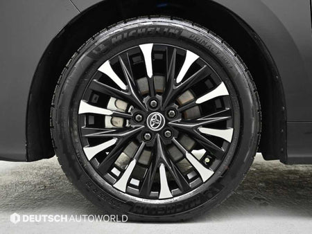 Toyota Alphard — photo 05