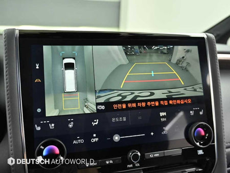 Toyota Alphard — photo 15