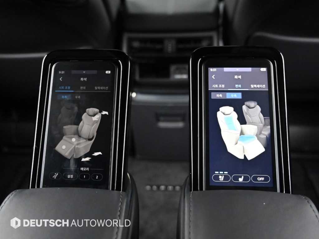 Toyota Alphard — photo 16