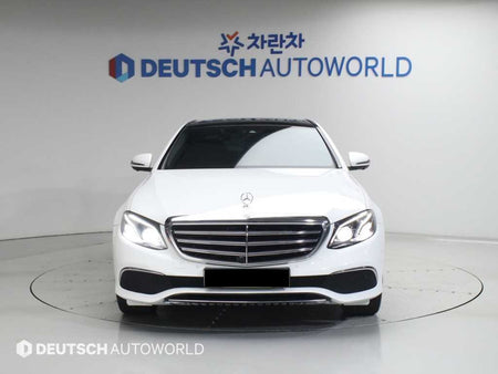 Mercedes-Benz E-Class — photo 03
