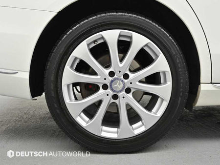 Mercedes-Benz E-Class — photo 05