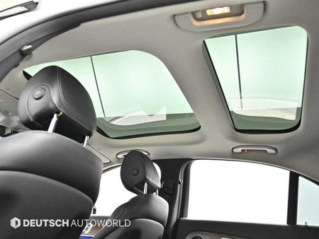 Mercedes-Benz E-Class — photo 18