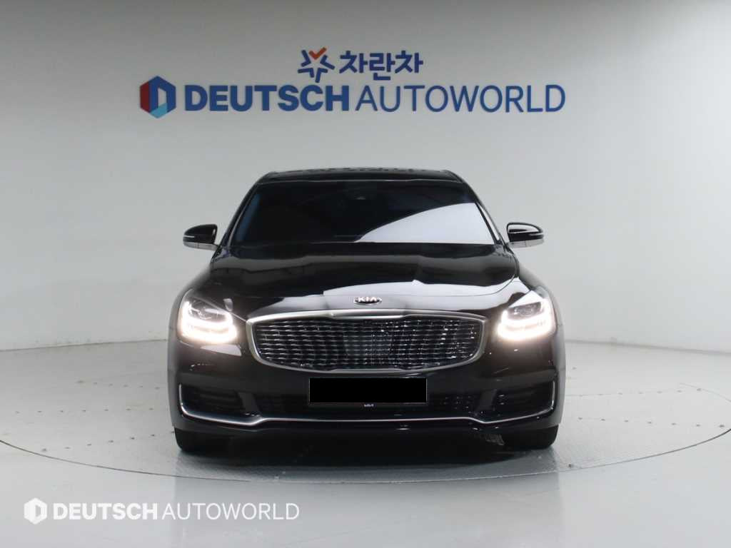 Kia K9 — photo 03