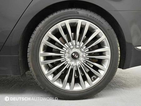 Kia K9 — photo 05