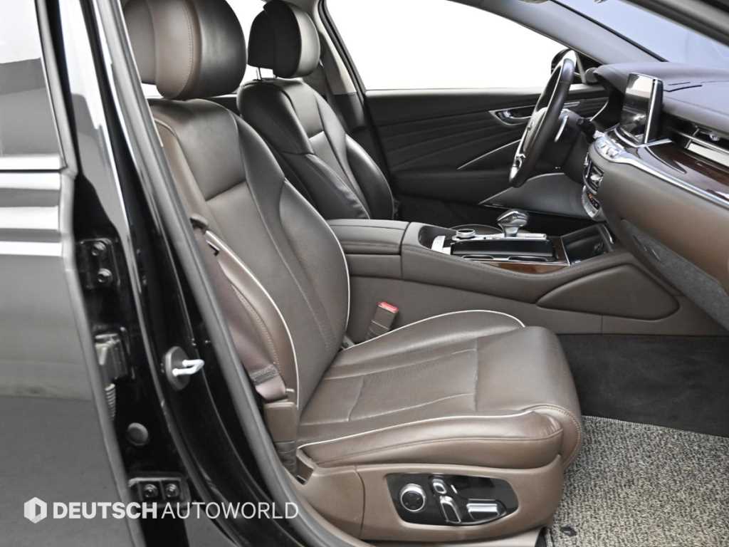 Kia K9 — photo 10