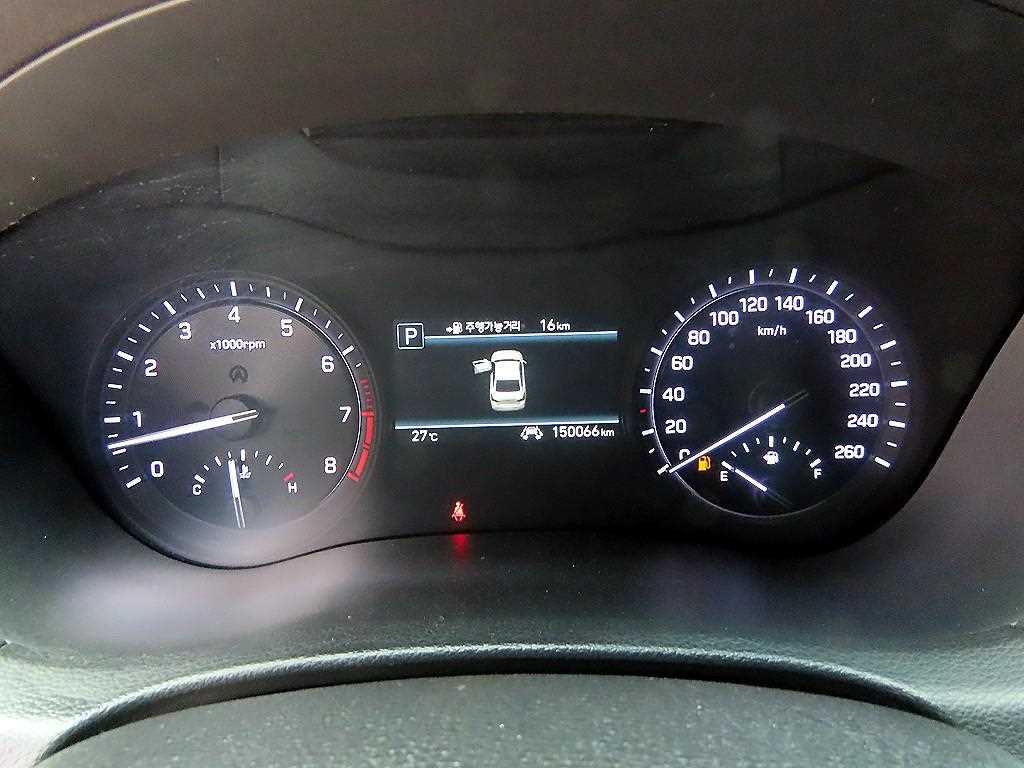 Genesis G80 — photo 09