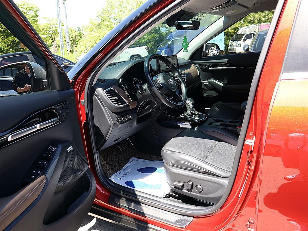 Kia Seltos — photo 06