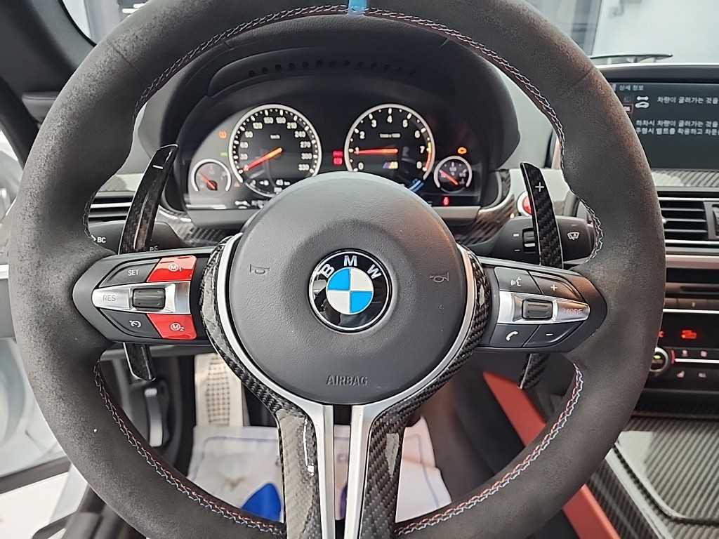 BMW M6 — photo 08