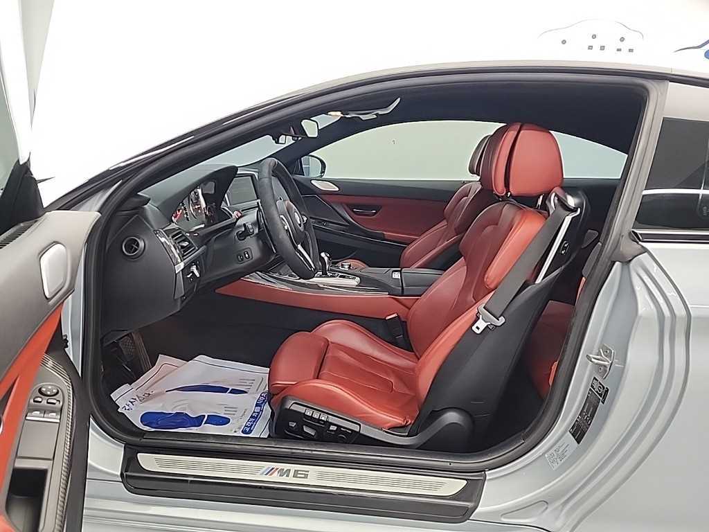 BMW M6 — photo 10