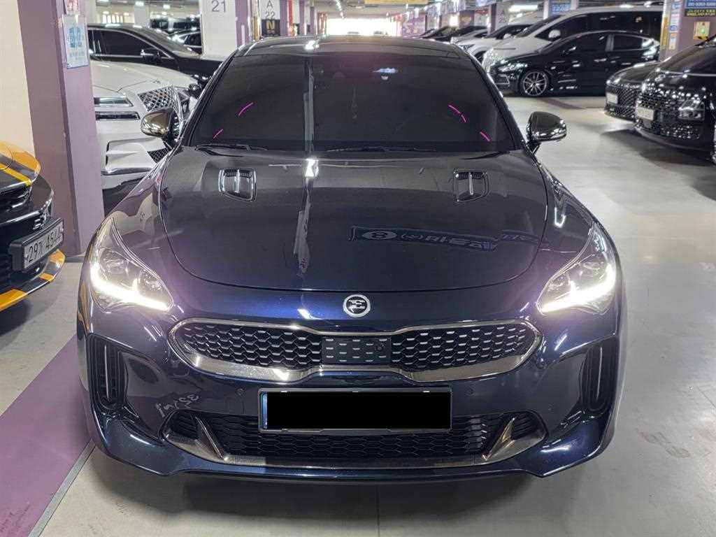 Kia Stinger — photo 02