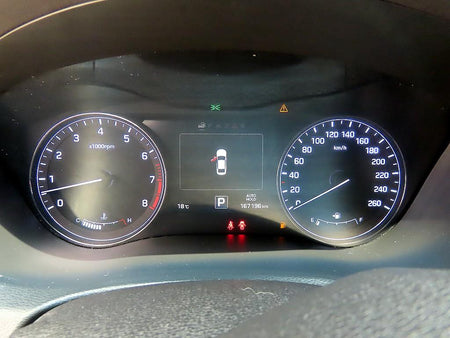 Hyundai Genesis — photo 09