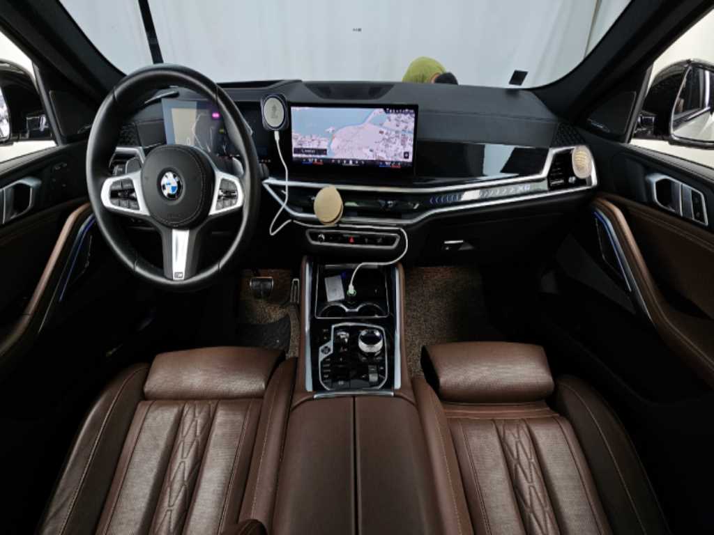BMW X6 — photo 04