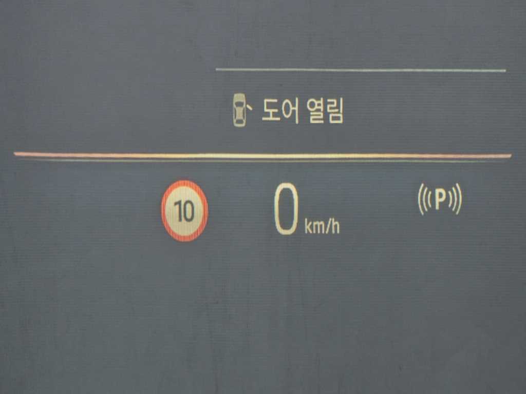 BMW X6 — photo 14