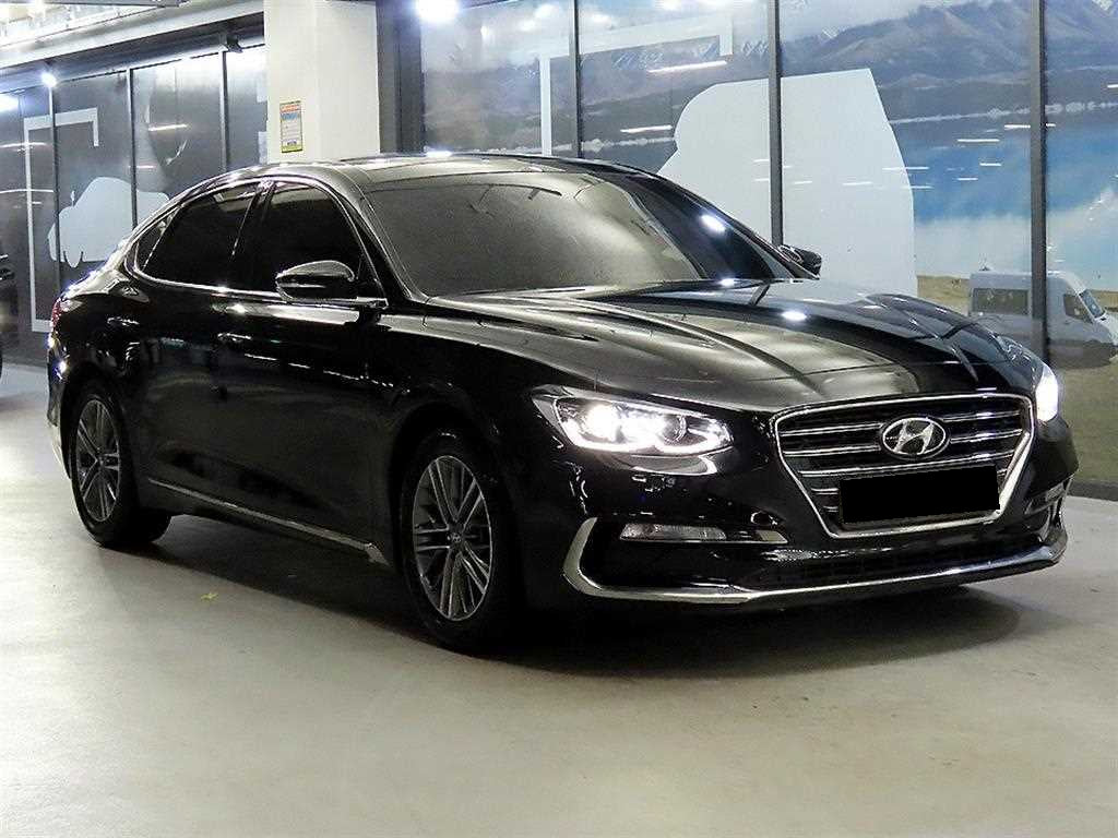 Hyundai Grandeur — photo 01