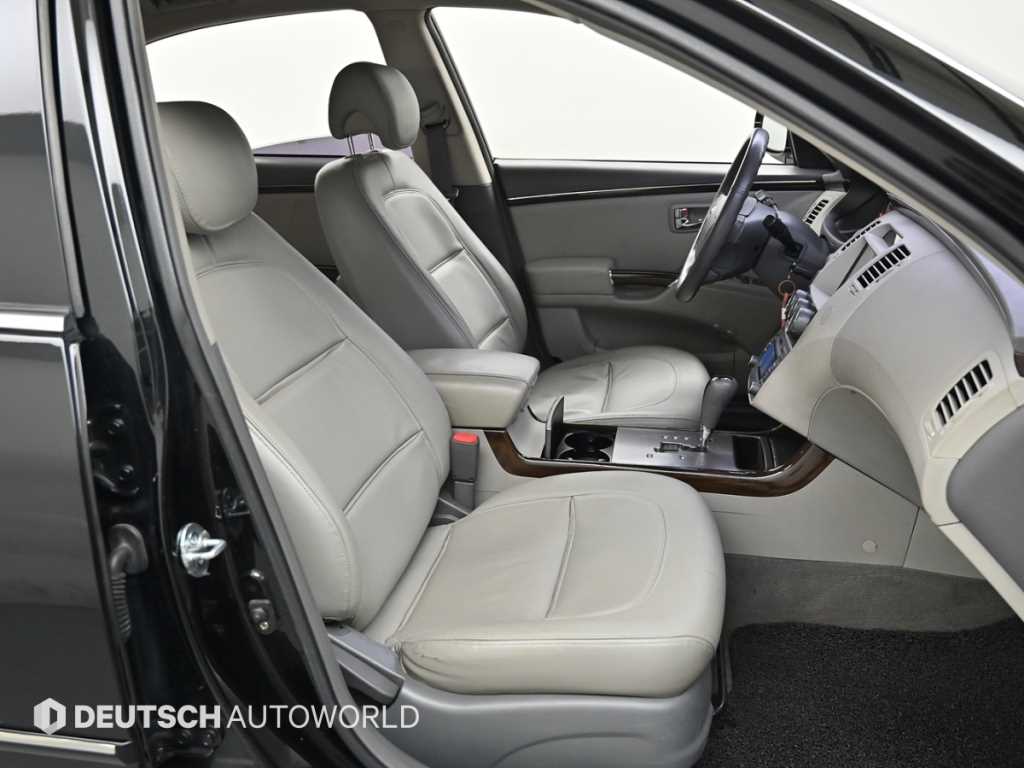 Hyundai Grandeur — photo 10