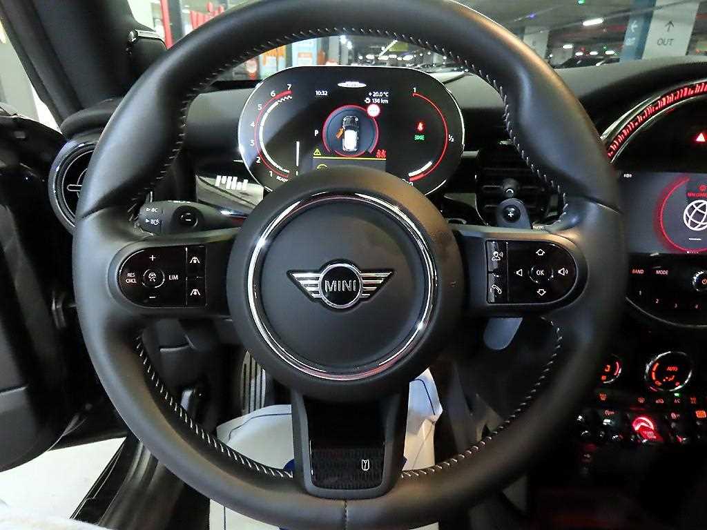 Mini Cooper — photo 08