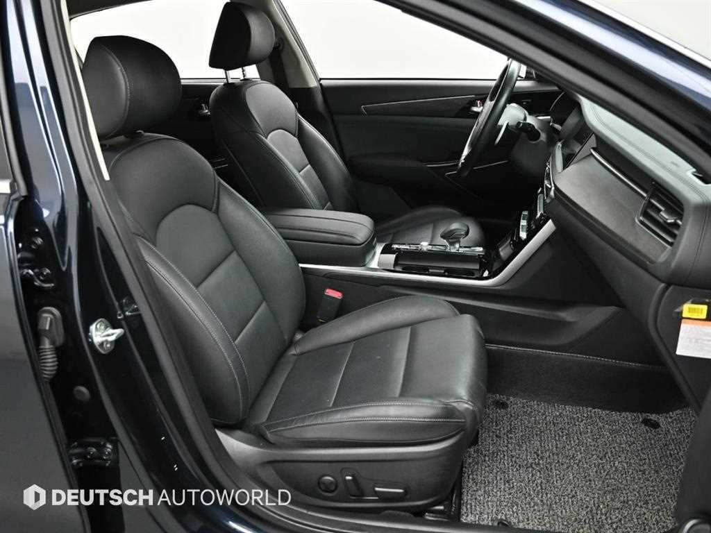 Kia K7 — photo 10