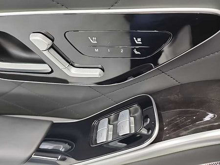 Mercedes-Benz S-Class — photo 15