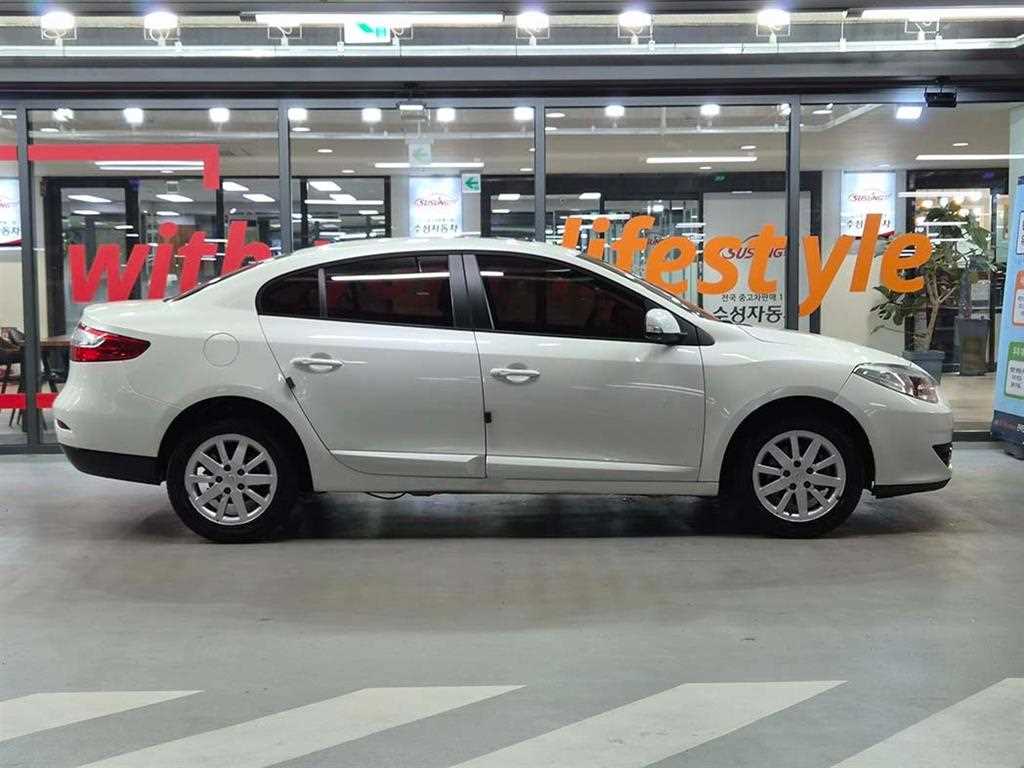 RENAULT SM3 — photo 03
