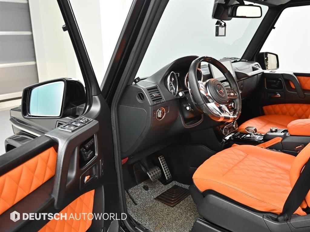 Mercedes-Benz G-Class — photo 11