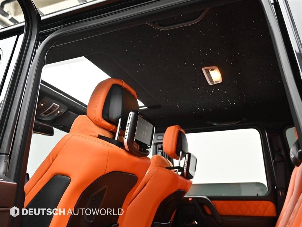 Mercedes-Benz G-Class — photo 18