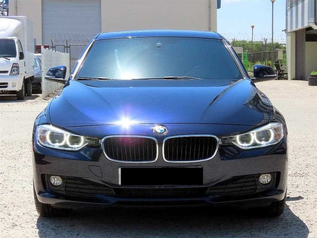 BMW 3-Series — photo 01