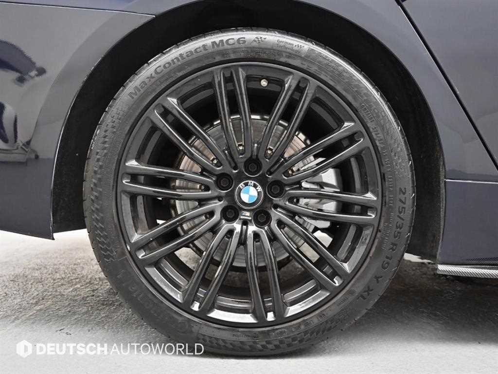 BMW 5-Series — photo 05