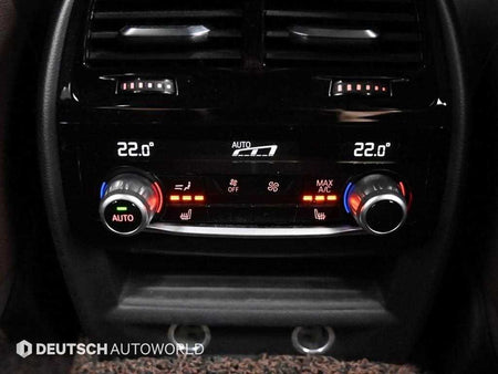 BMW 5-Series — photo 16