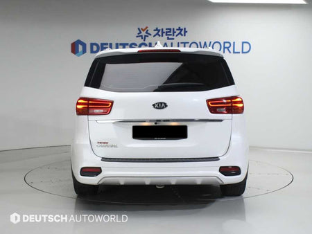 Kia Carnival — photo 04