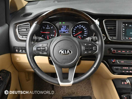 Kia Carnival — photo 13