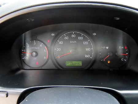 Hyundai Starex — photo 10