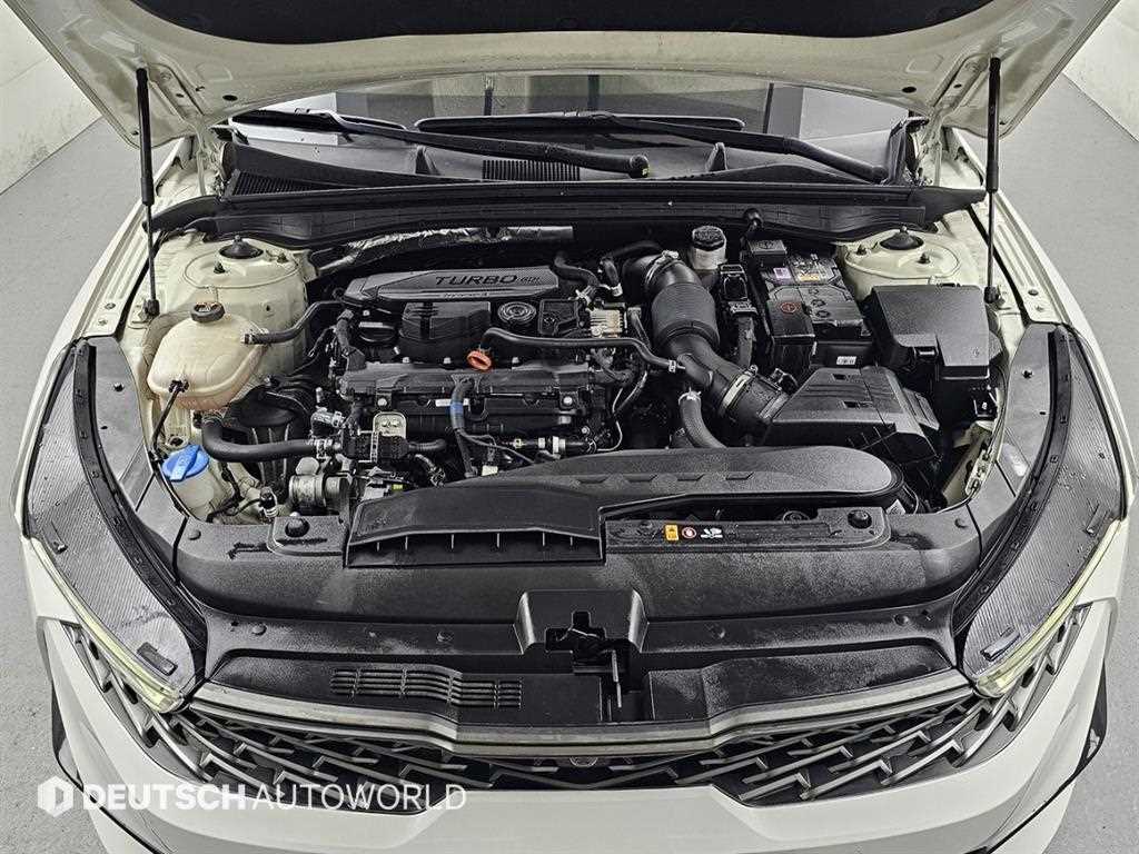 Kia K5 — photo 06