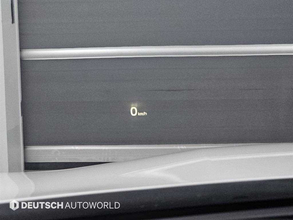 Kia K5 — photo 18