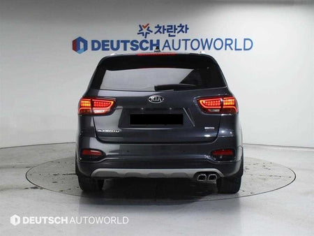 Kia Sorento — photo 04