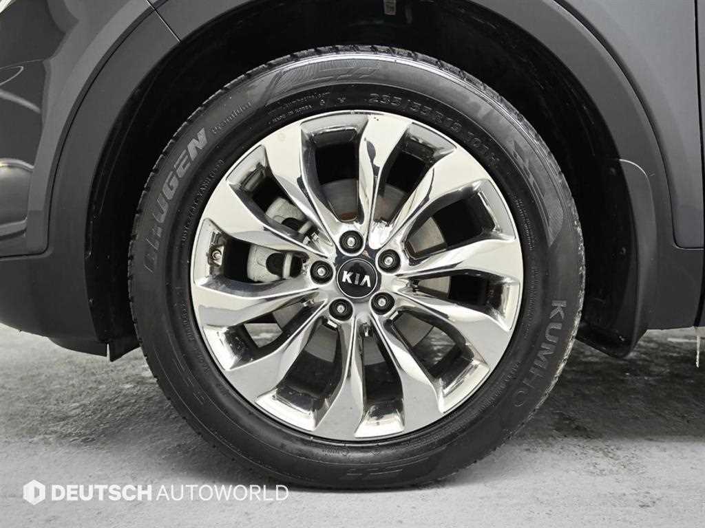 Kia Sorento — photo 05