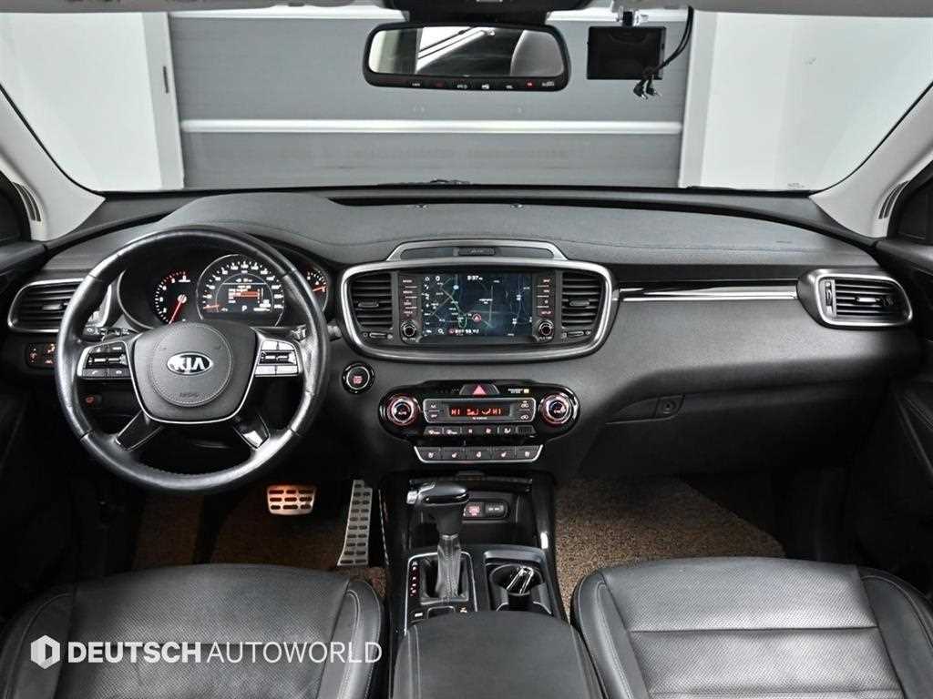 Kia Sorento — photo 07