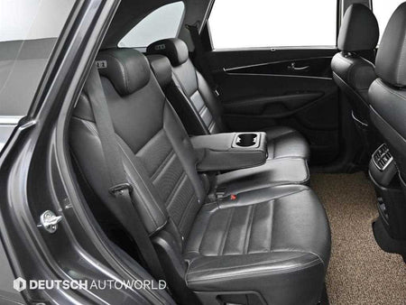 Kia Sorento — photo 12