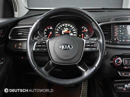 Kia Sorento — photo 13