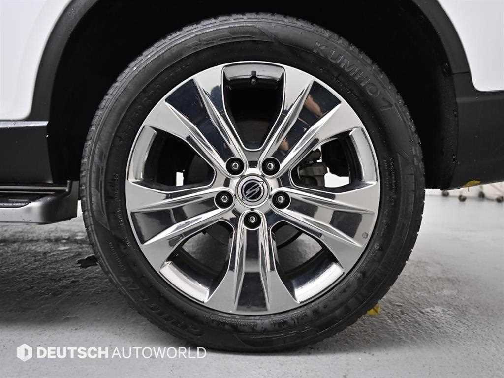 KGM Rexton — photo 05