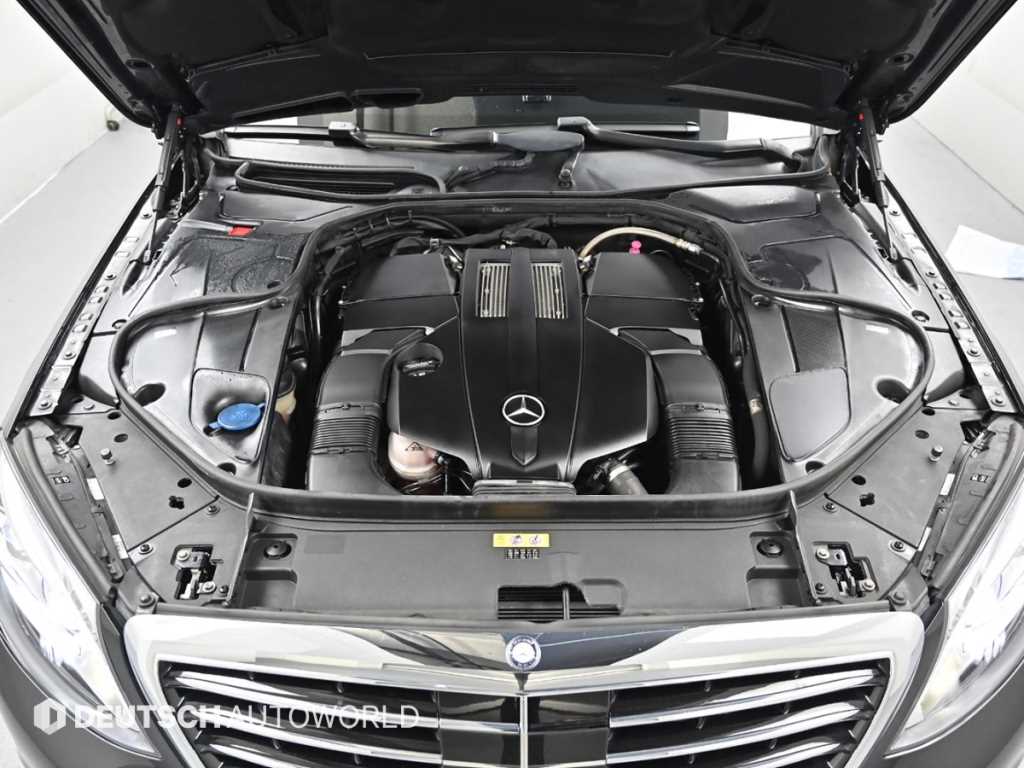 Mercedes-Benz S-Class — photo 06