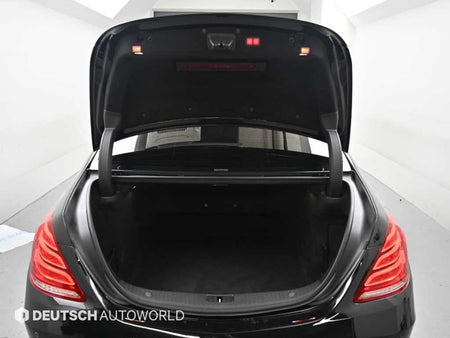 Mercedes-Benz S-Class — photo 19