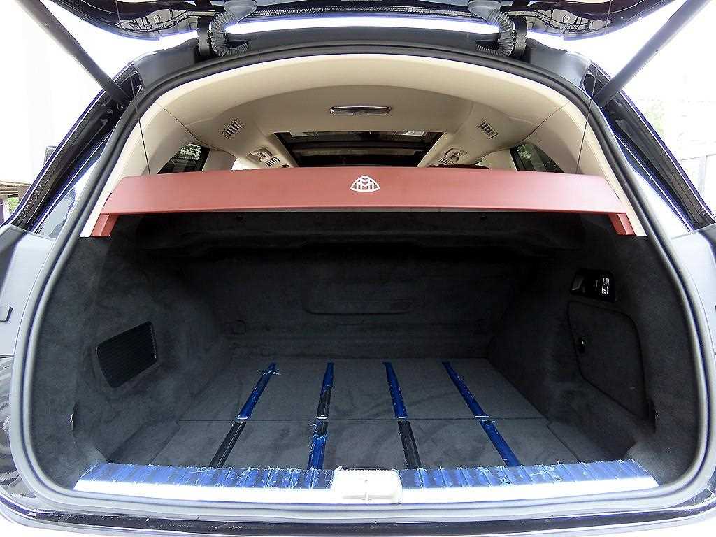 Mercedes-Benz GLS-Class — photo 14